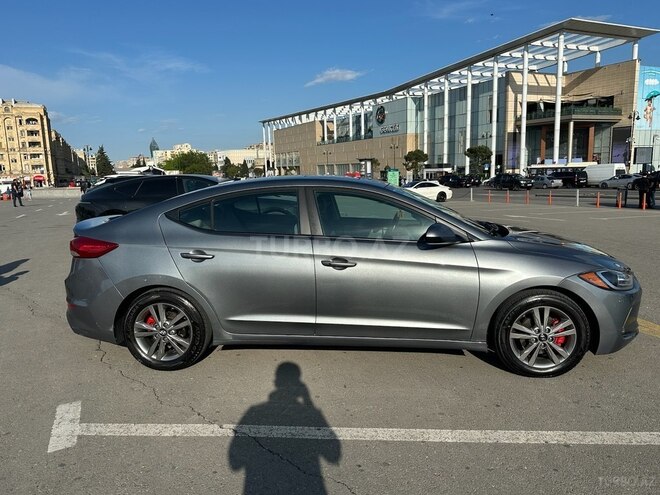 Hyundai Elantra 2017, 123,000 km - 2.0 l - Bakı