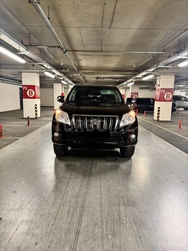 Toyota Land Cruiser Prado 2010, 235,000 km - 2.7 л - Bakı