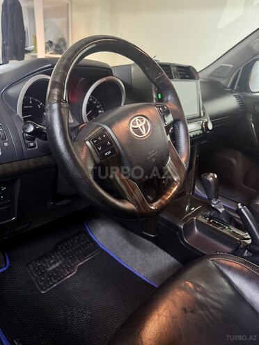 Toyota Land Cruiser Prado 2010, 235,000 km - 2.7 л - Bakı