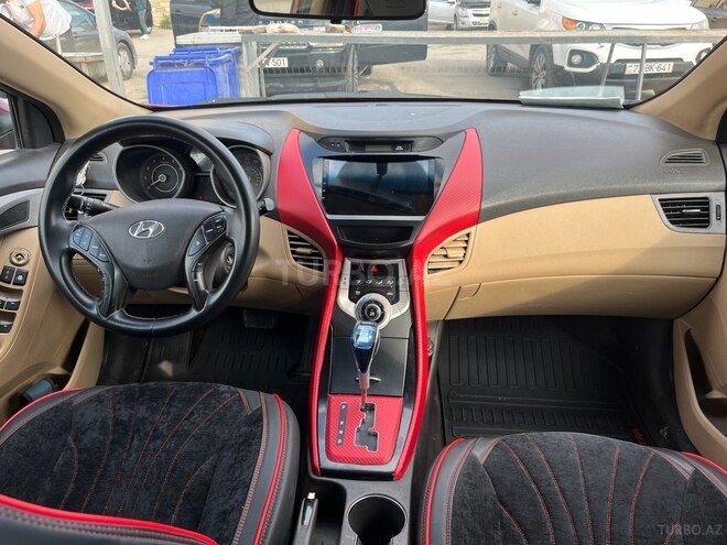 Hyundai Elantra 2011, 242,000 km - 1.8 l - Bakı