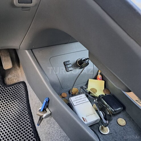 Toyota Prius 2009, 285,000 km - 1.8 l - Bakı