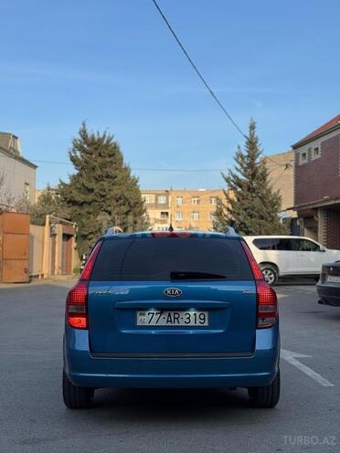 Kia Ceed 2010, 215,143 km - 1.6 л - Bakı