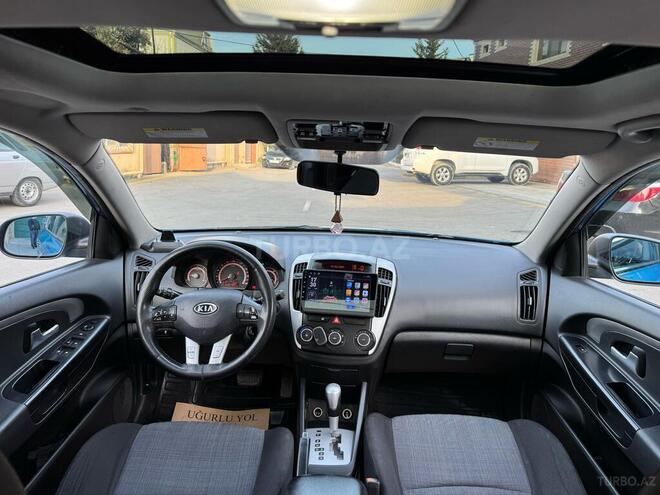 Kia Ceed 2010, 215,143 km - 1.6 л - Bakı