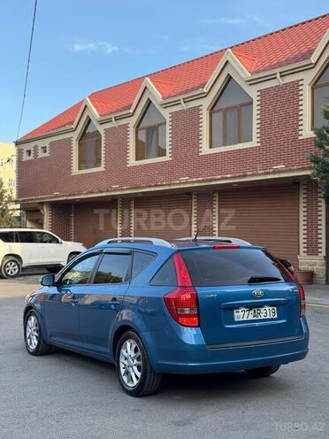 Kia Ceed 2010, 215,143 km - 1.6 л - Bakı