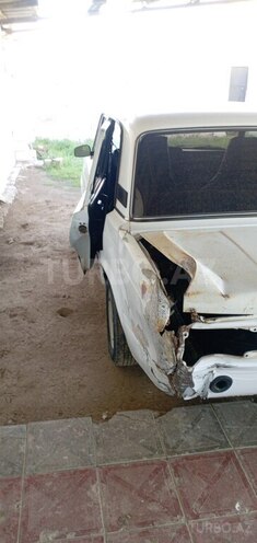 LADA (VAZ) 2107 1999, 29,330 km - 1.6 л - Salyan