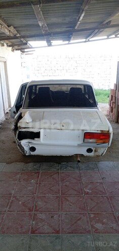 LADA (VAZ) 2107 1999, 29,330 km - 1.6 л - Salyan