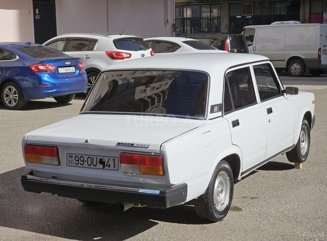 LADA (VAZ) 2107 2005, 29,990 km - 1.6 л - Bakı