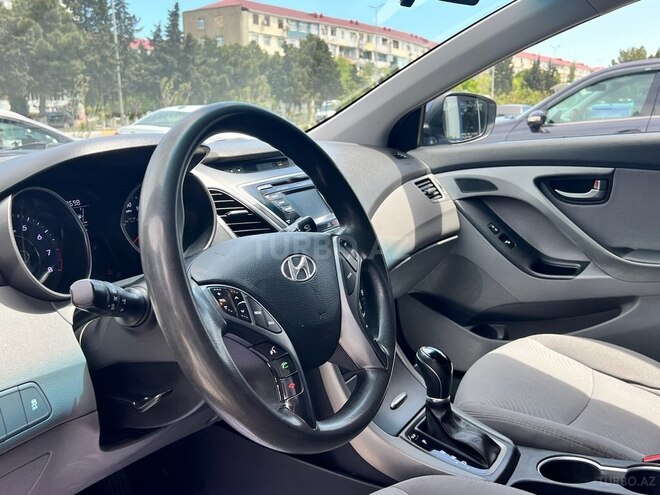 Hyundai Elantra 2015, 147,000 km - 1.8 л - Sumqayıt