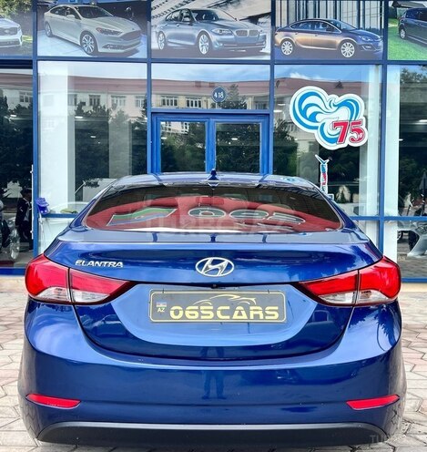 Hyundai Elantra 2015, 147,000 km - 1.8 л - Sumqayıt
