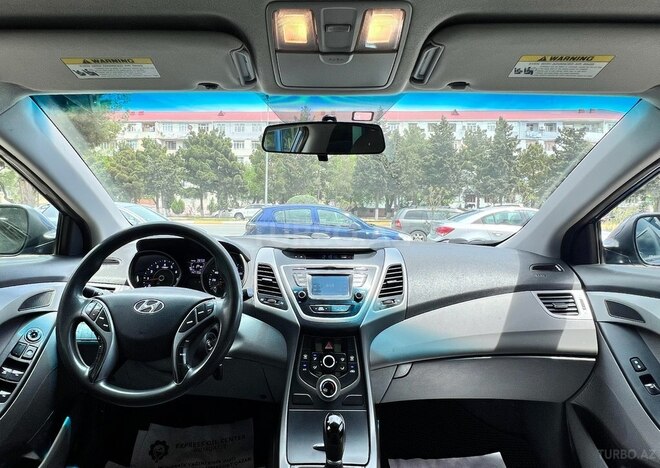 Hyundai Elantra 2015, 147,000 km - 1.8 л - Sumqayıt