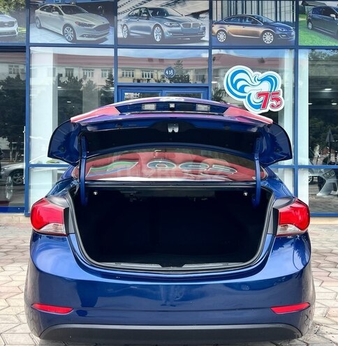 Hyundai Elantra 2015, 147,000 km - 1.8 л - Sumqayıt