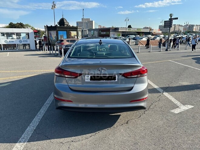 Hyundai Elantra 2017, 123,000 km - 2.0 l - Bakı