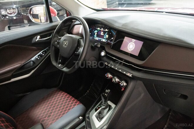 Changan CS 15 2020, 22,000 km - 1.5 l - Bakı
