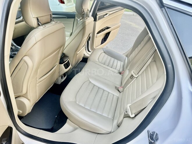 Ford Fusion (North America) 2013, 257,495 km - 2.0 л - Bakı