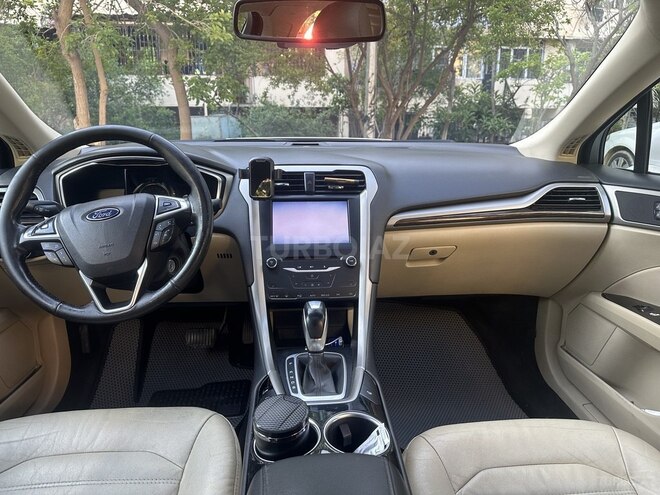 Ford Fusion (North America) 2013, 257,495 km - 2.0 л - Bakı