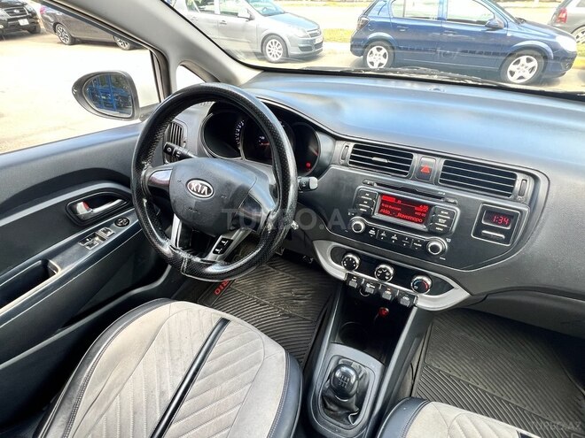 Kia Rio 2012, 218,000 km - 1.4 l - Sumqayıt