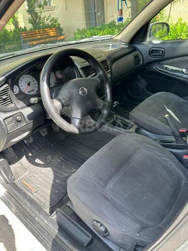 Nissan Sunny 2008, 280,000 km - 1.6 л - Bakı