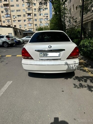 Nissan Sunny 2008, 280,000 km - 1.6 л - Bakı