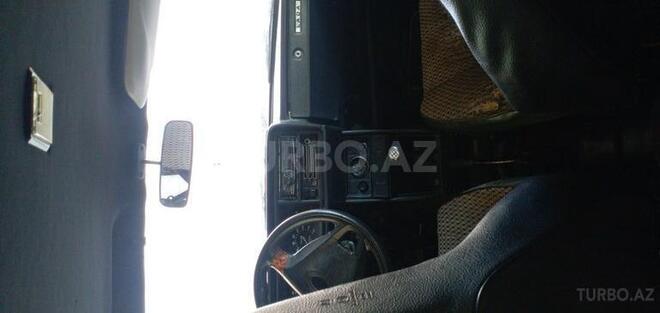 LADA (VAZ) 2107 1999, 29,330 km - 1.6 л - Salyan
