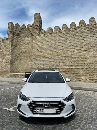 Hyundai Elantra 2016, 100,300 km - 2.0 л - Bakı