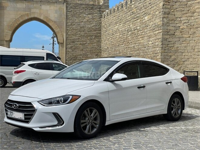 Hyundai Elantra 2016, 100,300 km - 2.0 л - Bakı