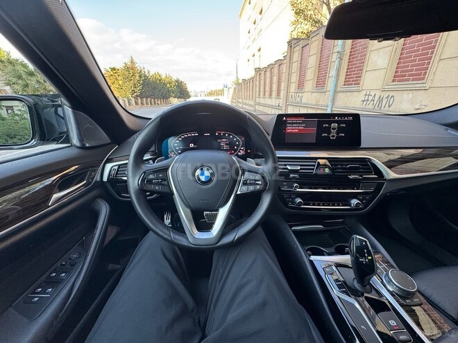 BMW 530-5