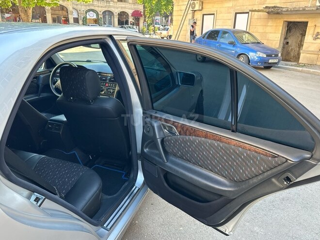 Mercedes E 280 1999, 222,222 km - 2.8 л - Bakı