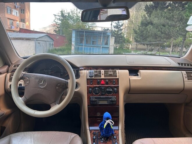 Mercedes E 270 2000, 336,297 km - 2.7 l - Bakı