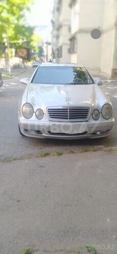 Mercedes  2000, 469,531 km - 2.3 l - Mingəçevir
