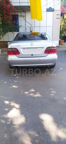 Mercedes  2000, 469,531 km - 2.3 l - Mingəçevir