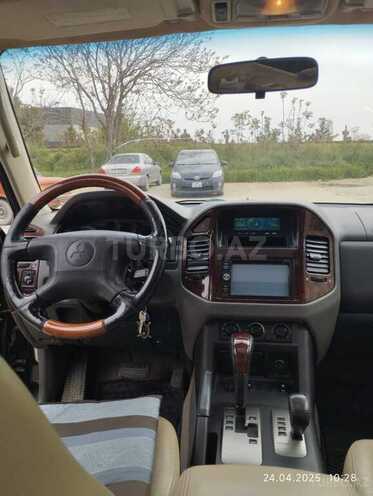 Mitsubishi Pajero 2006, 186,000 km - 3.0 l - Bakı
