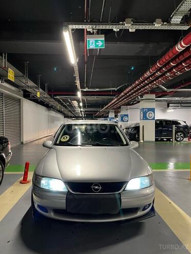 Opel Vectra 2000, 480,000 km - 1.8 l - Bakı