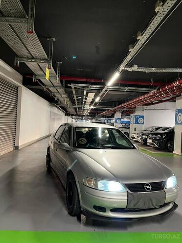 Opel Vectra 2000, 480,000 km - 1.8 l - Bakı
