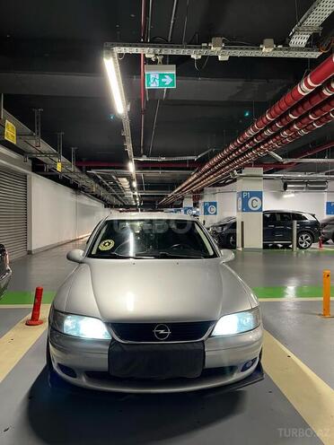 Opel Vectra 2000, 480,000 km - 1.8 l - Bakı
