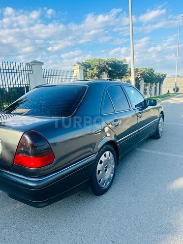 Mercedes C 200 1994, 366,000 km - 2.0 l - Bakı