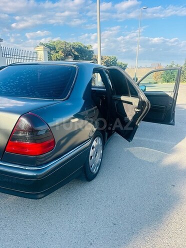 Mercedes C 200 1994, 366,000 km - 2.0 l - Bakı