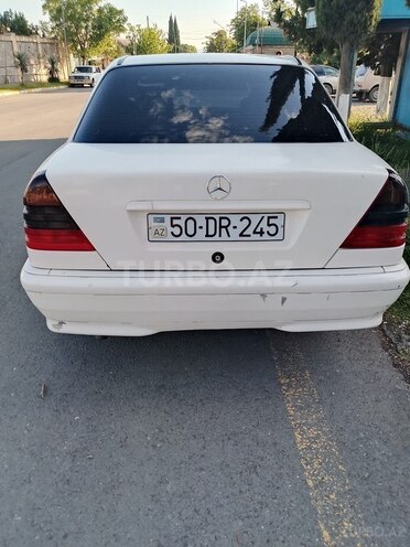 Mercedes C 200 1996, 480,000 km - 2.0 l - Zaqatala