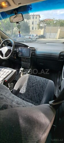 Opel Zafira 2002, 295,000 km - 1.8 l - Bakı