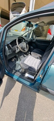 Opel Zafira 2002, 295,000 km - 1.8 l - Bakı