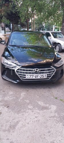 Hyundai Elantra 2018, 124,700 km - 2.0 l - Bakı