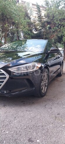 Hyundai Elantra 2018, 124,700 km - 2.0 l - Bakı