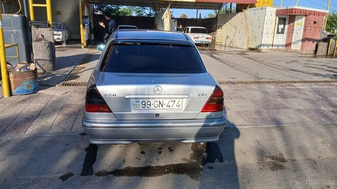 Mercedes C 220 d 1999, 378,000 km - 2.2 l - Ağcabədi