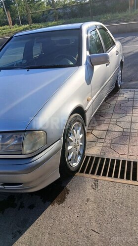 Mercedes C 220 d 1999, 378,000 km - 2.2 l - Ağcabədi