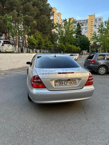 Mercedes E 240 2004, 300,000 km - 2.4 l - Bakı