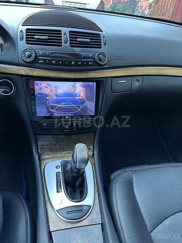 Mercedes E 240 2004, 300,000 km - 2.4 l - Bakı