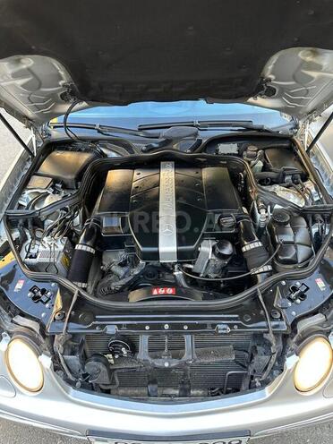 Mercedes E 240 2004, 300,000 km - 2.4 l - Bakı