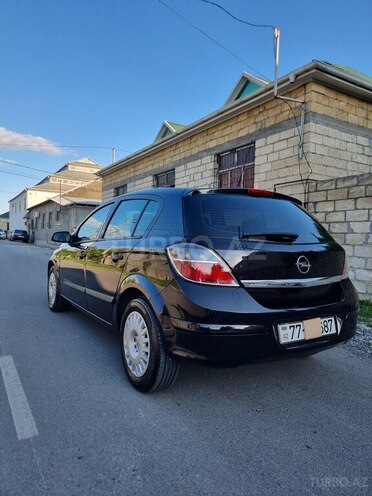 Opel Astra 2009, 201,847 km - 1.4 l - Göyçay