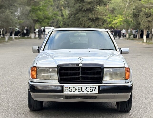 Mercedes E 200 d 1992, 215,600 km - 2.0 l - Bakı