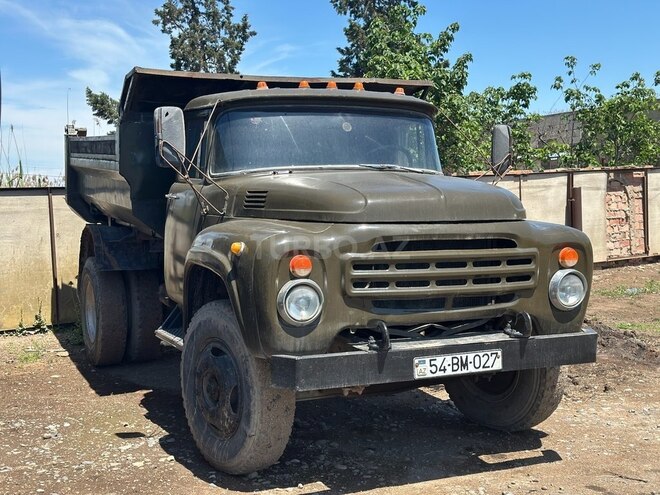 ZIL  1982, 15,000 km - 3.5 l - Salyan