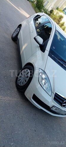 Mercedes A 170 2010, 271,600 km - 1.7 l - Bakı